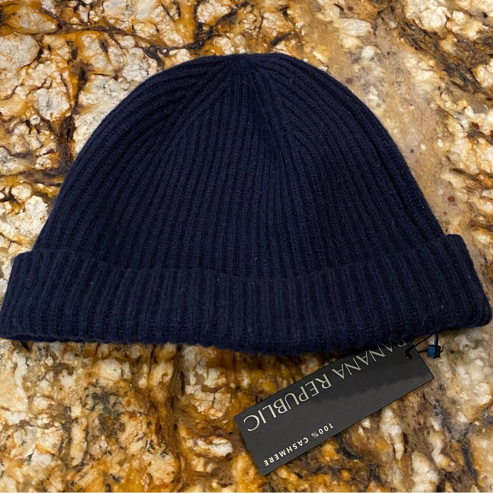 Cashmere Fisherman's Beanie, NWT, One Size for adults, Navy Blue. Never worn.